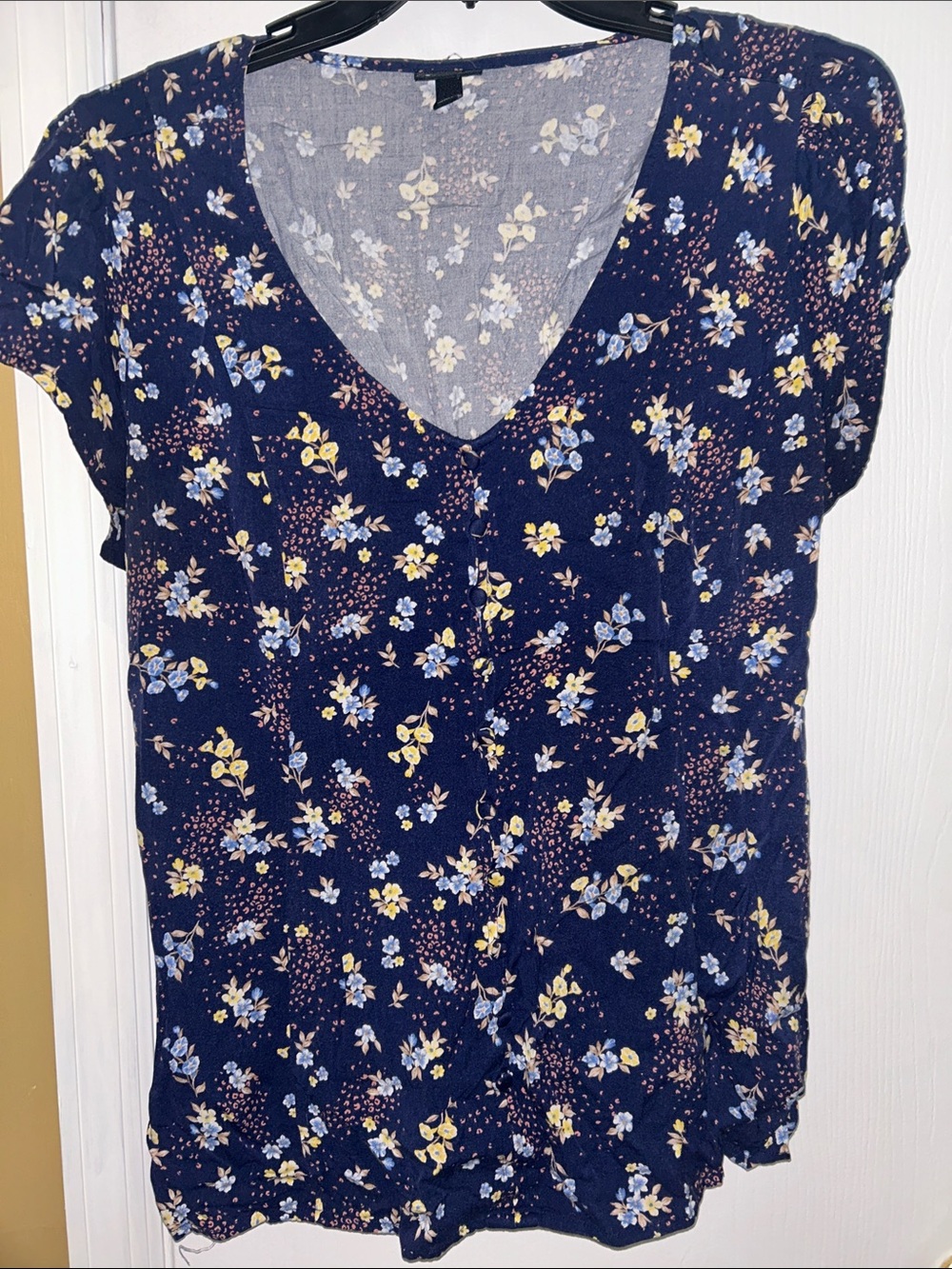 torrid Navy Floral V-Neck Short Sleeve Blouse